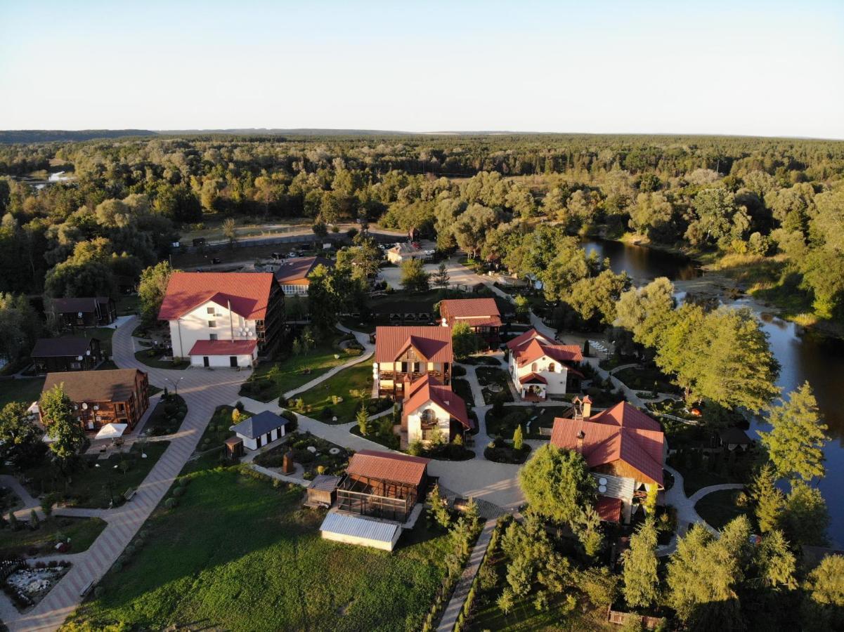 Котедж-Парк Славна Okhtyrka Exterior photo