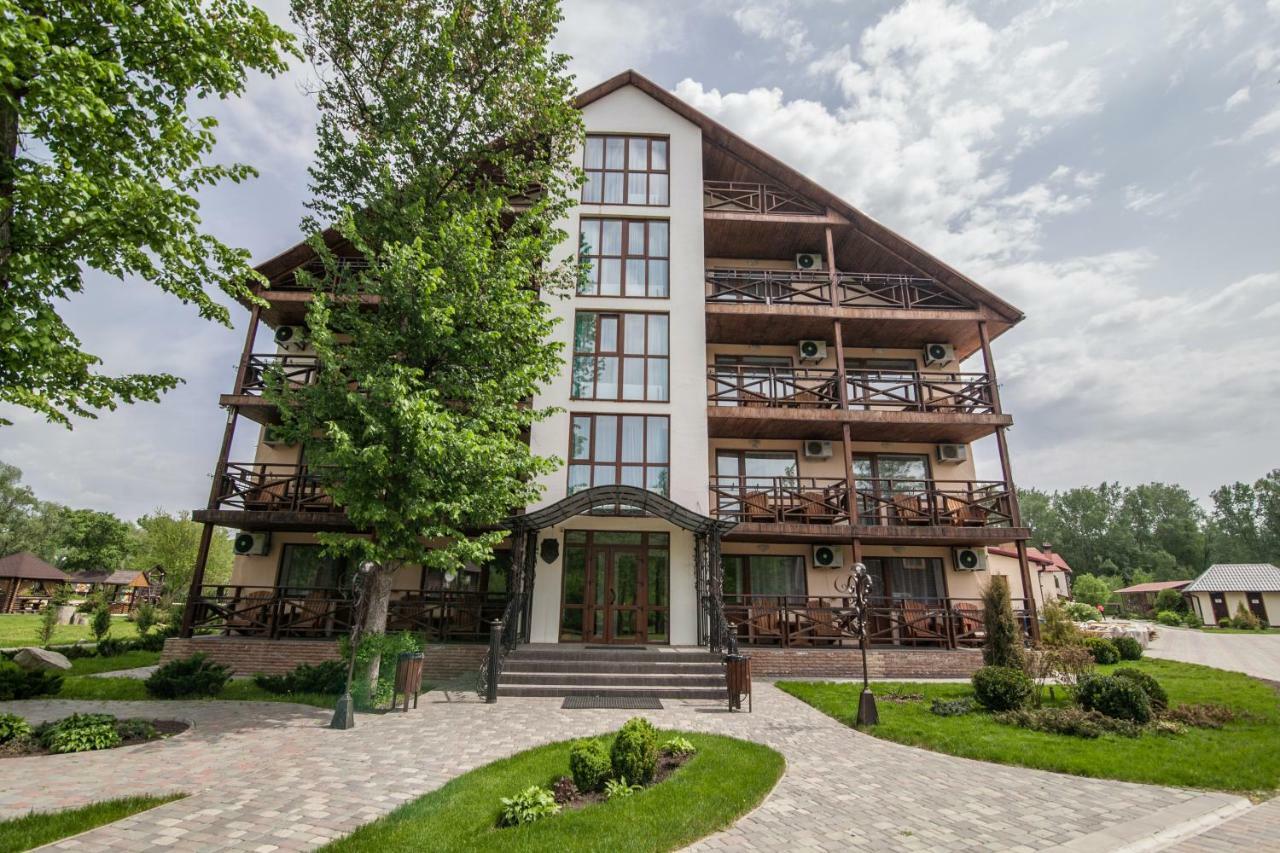 Котедж-Парк Славна Okhtyrka Exterior photo